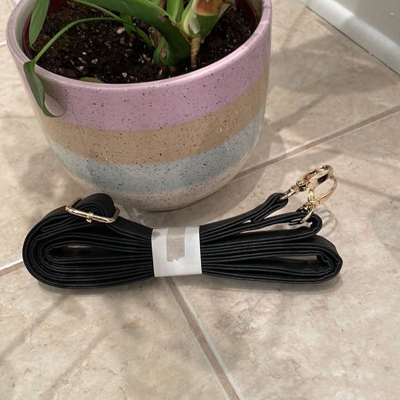 •HOUSE OF DISASTER• NWT // original embroidered and hand painted crossbody purse - Picture 8 of 15